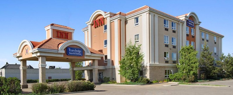 Featured image for “Travelodge Inn & Suites Spruce Grove”